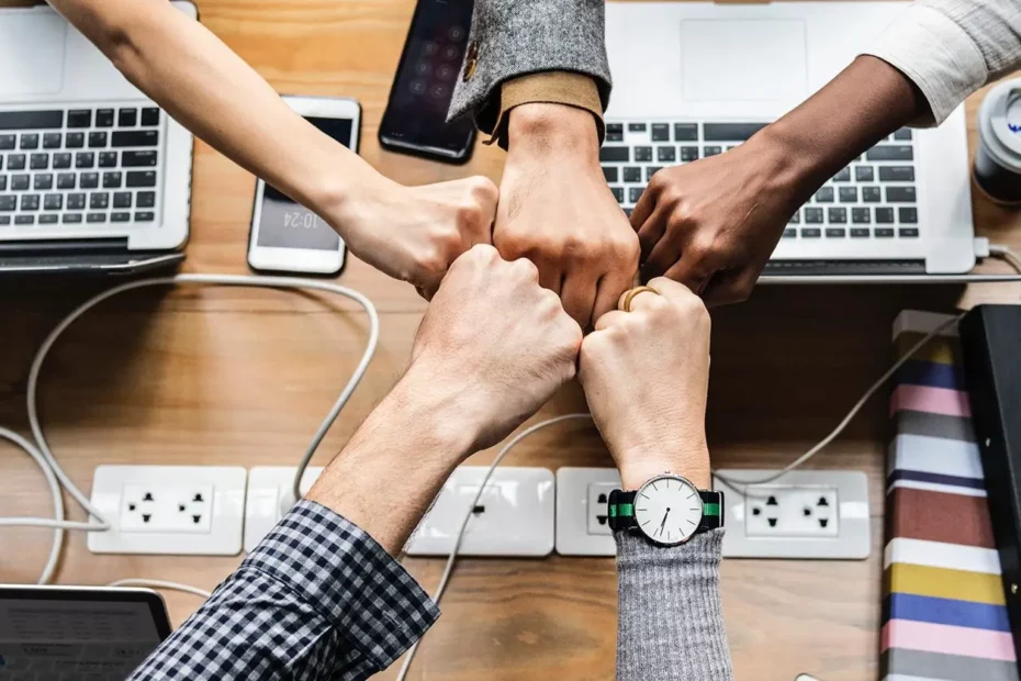 Apprendre à travailler en équipe